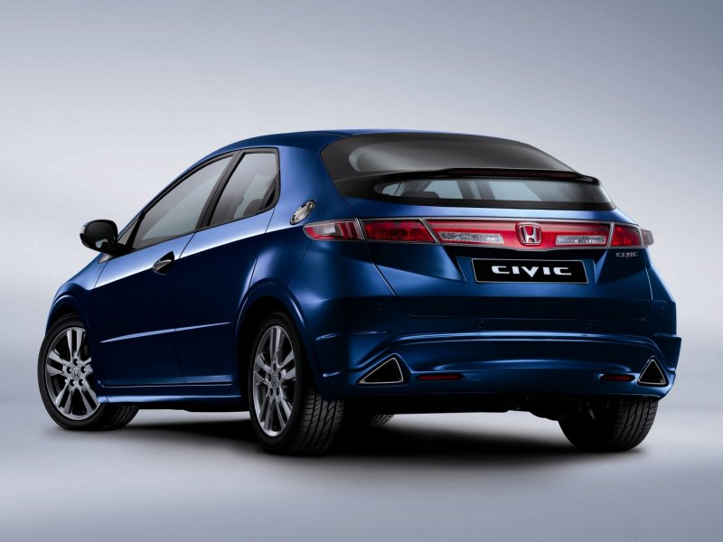 Купить фаркоп на Honda в Пскове